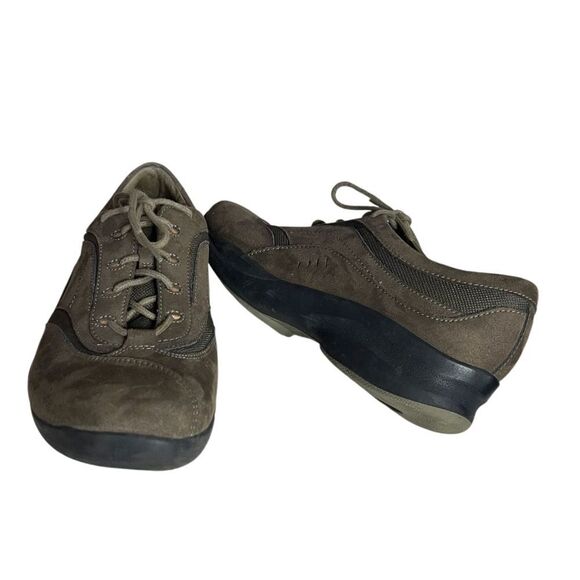 CLARKS In Motion Shoes Walking Comfort Lace Up Olive Nubuck Leather Size 10 N - Picture 11 of 11